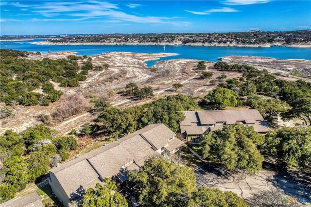 133 Comanche PT, Point Venture, TX 78645