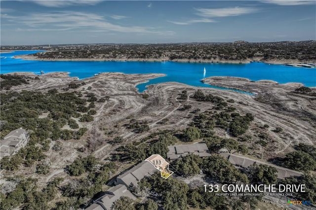 133 Comanche PT, Point Venture, TX 78645