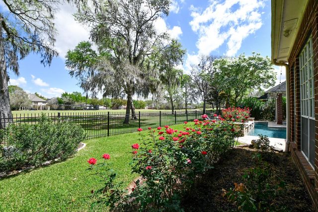 7311 Timberlake Drive, Sugar Land, TX 77479