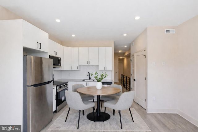 5803 SPRUCE ST, Philadelphia, PA 19139