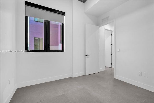 91 NW 27th Street 204, Miami, FL 33127