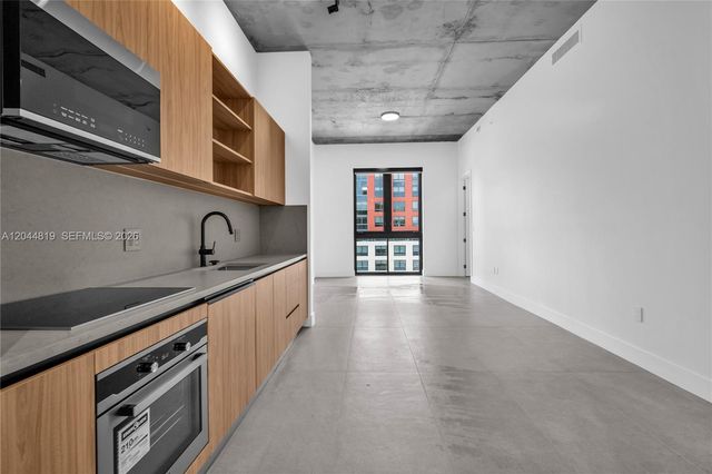 91 NW 27th Street 204, Miami, FL 33127