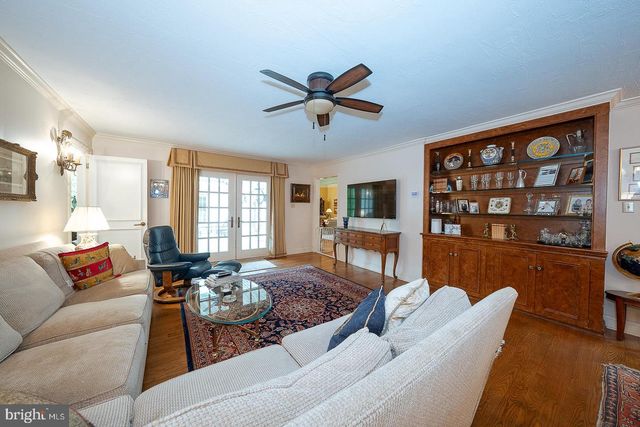 160 ABRAHAMS LN, Villanova, PA 19085