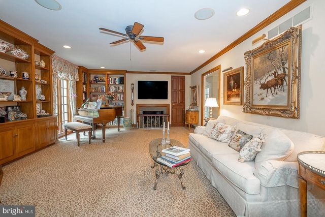 160 ABRAHAMS LN, Villanova, PA 19085