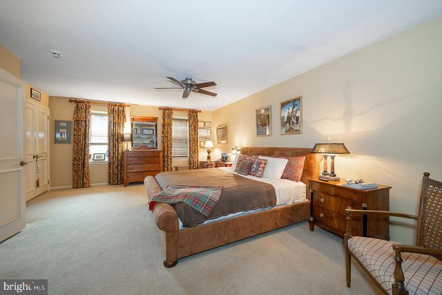 160 ABRAHAMS LN, Villanova, PA 19085