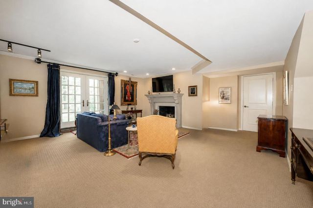160 ABRAHAMS LN, Villanova, PA 19085
