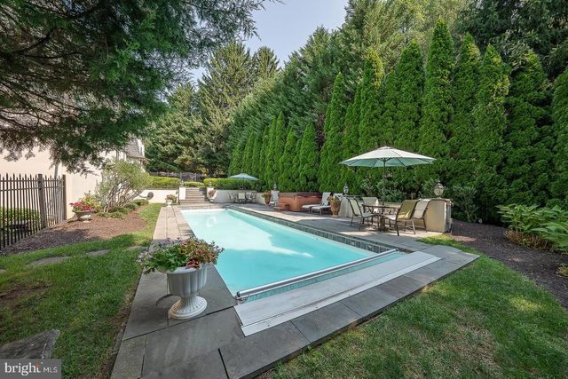 160 ABRAHAMS LN, Villanova, PA 19085