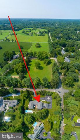 160 ABRAHAMS LN, Villanova, PA 19085