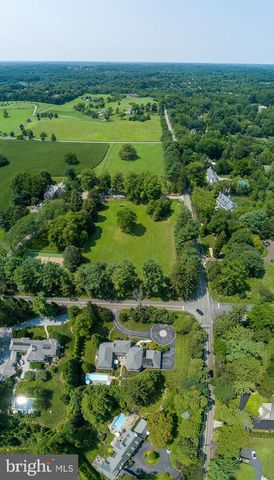 160 ABRAHAMS LN, Villanova, PA 19085