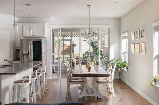 348 Lacey Oak LOOP, San Marcos, TX 78666