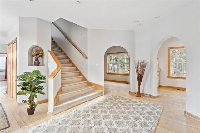 706 Yorktown RD, Poquoson, VA 23662