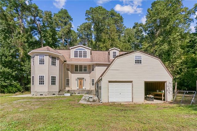 706 Yorktown RD, Poquoson, VA 23662