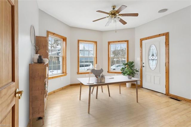 706 Yorktown RD, Poquoson, VA 23662