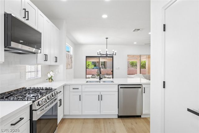 2153 Indigo Creek Avenue, Henderson, NV 89012