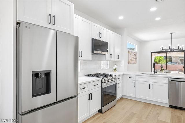 2153 Indigo Creek Avenue, Henderson, NV 89012