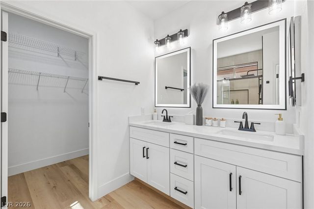2153 Indigo Creek Avenue, Henderson, NV 89012