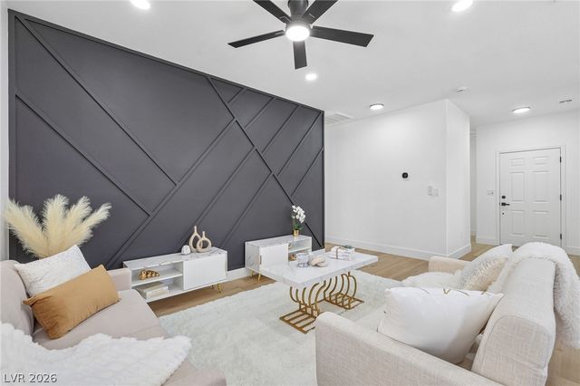 2153 Indigo Creek Avenue, Henderson, NV 89012
