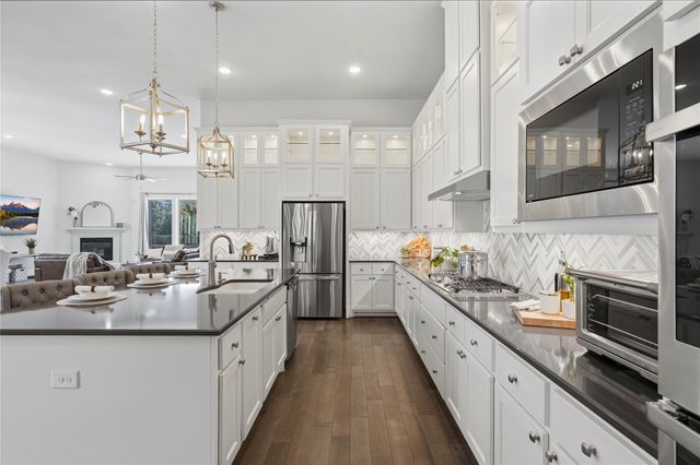 73 Madrone Terrace Place, The Woodlands, TX 77375