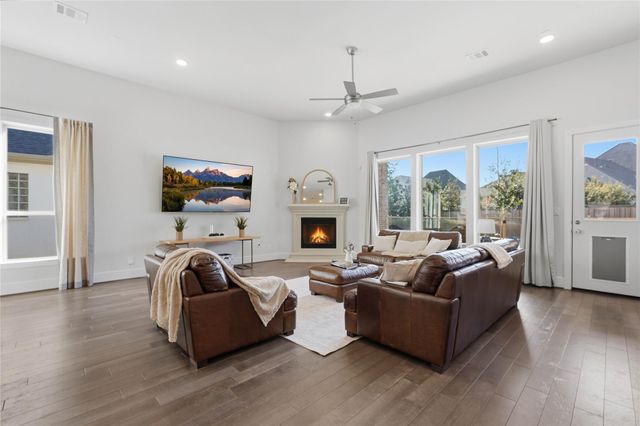 73 Madrone Terrace Place, The Woodlands, TX 77375