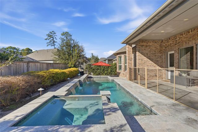 73 Madrone Terrace Place, The Woodlands, TX 77375