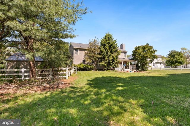7 CRYSTAL CT, Sicklerville, NJ 08081