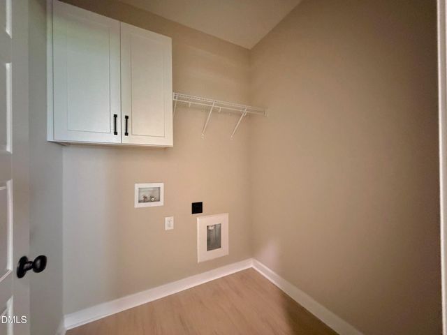 3760 Chatsworth Drive, La Grange, NC 28551