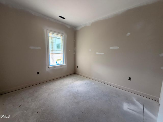 3760 Chatsworth Drive, La Grange, NC 28551