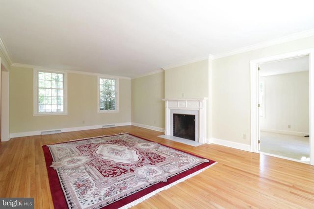 505 HILLCREST AVE, State College, PA 16803