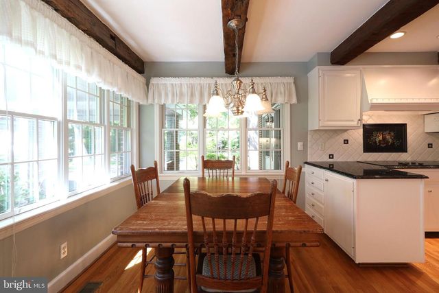 505 HILLCREST AVE, State College, PA 16803