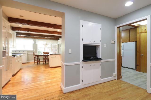 505 HILLCREST AVE, State College, PA 16803