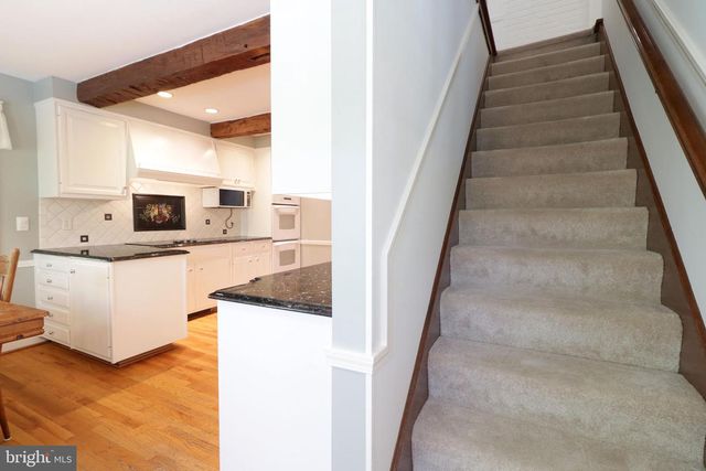 505 HILLCREST AVE, State College, PA 16803