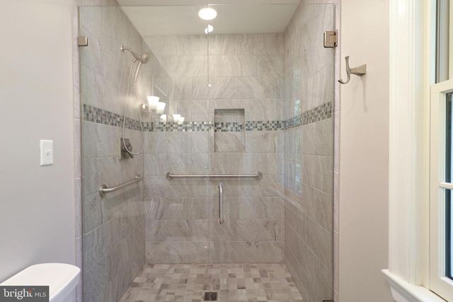 505 HILLCREST AVE, State College, PA 16803