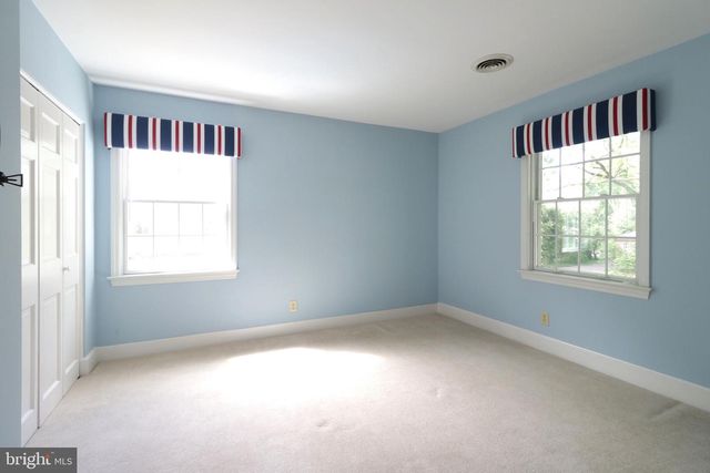 505 HILLCREST AVE, State College, PA 16803