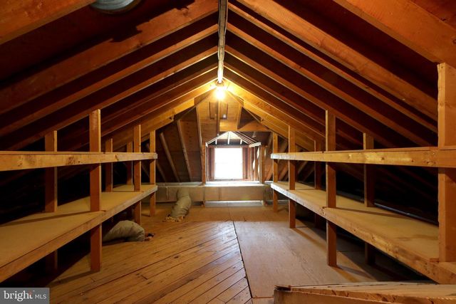 505 HILLCREST AVE, State College, PA 16803