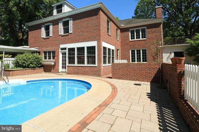 505 HILLCREST AVE, State College, PA 16803