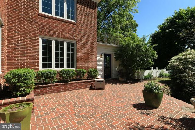 505 HILLCREST AVE, State College, PA 16803