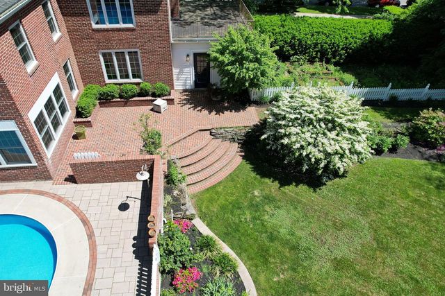 505 HILLCREST AVE, State College, PA 16803