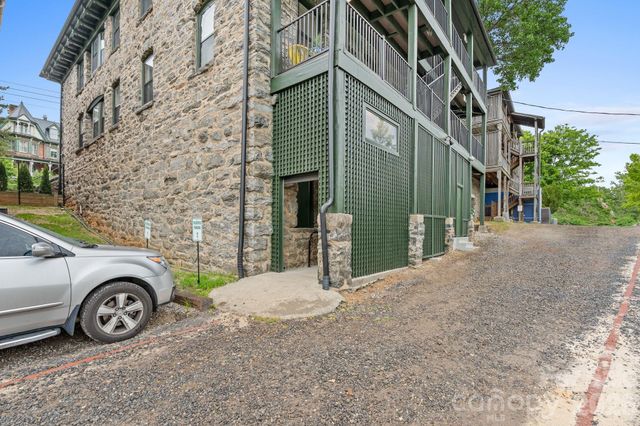 134 Biltmore Avenue 2, Asheville, NC 28801