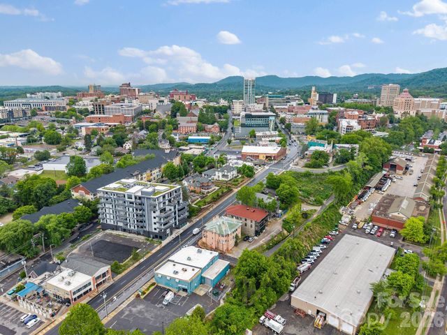 134 Biltmore Avenue 2, Asheville, NC 28801