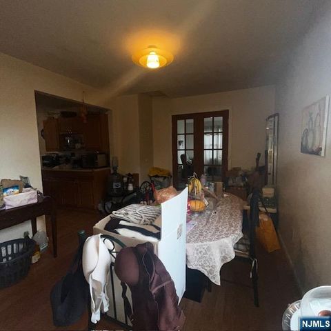 165 Woods Avenue 2nd Fl., Bergenfield, NJ 07621