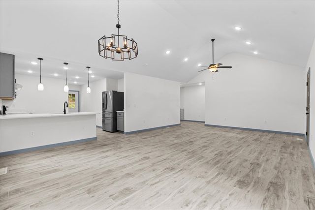 137 Praters, Resaca, GA 30721