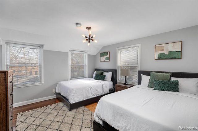 17200 Pontchartrain Boulevard, Highland Park, MI 48203
