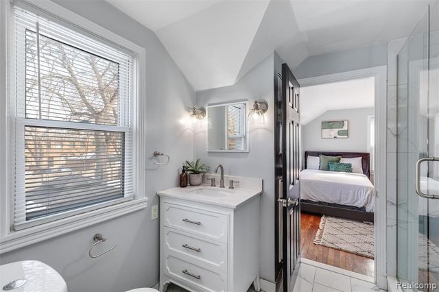 17200 Pontchartrain Boulevard, Highland Park, MI 48203