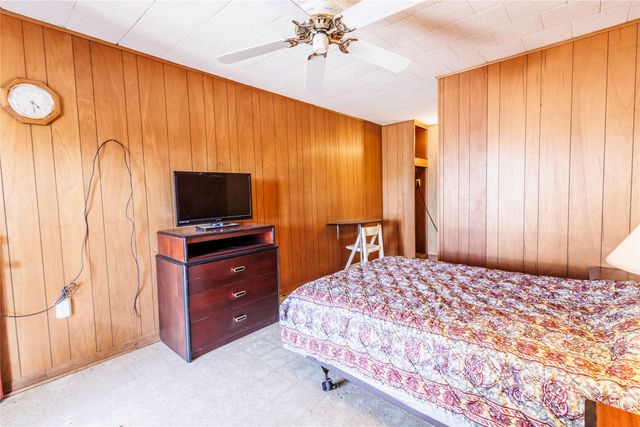 312 W Live Oak, Malone, TX 76660