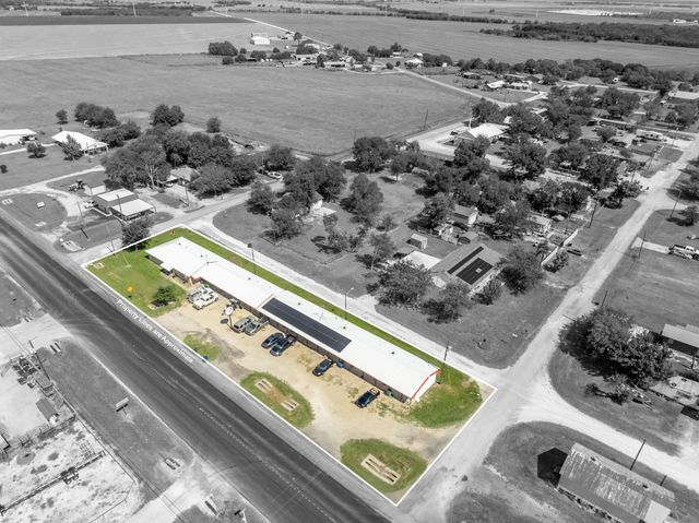 312 W Live Oak, Malone, TX 76660