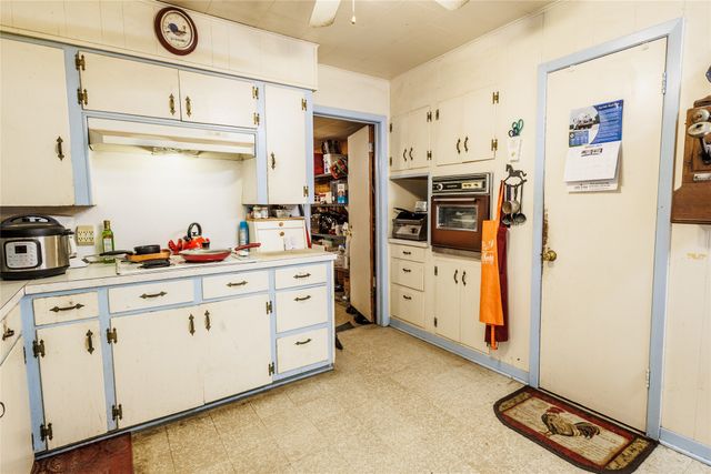 312 W Live Oak, Malone, TX 76660