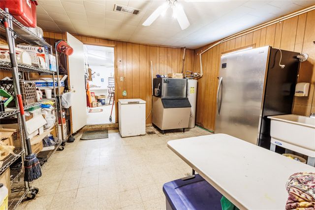 312 W Live Oak, Malone, TX 76660