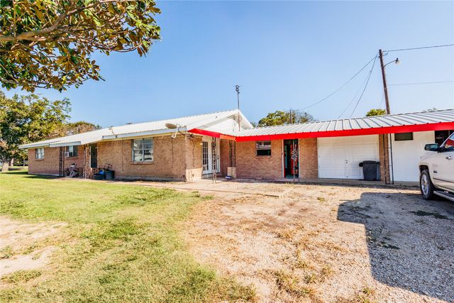 312 W Live Oak, Malone, TX 76660