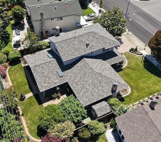 10730 La Roda Drive, Cupertino, CA 95014