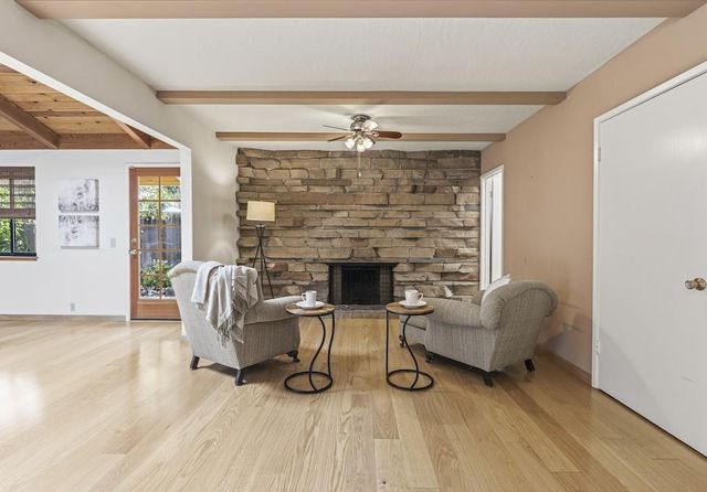 10730 La Roda Drive, Cupertino, CA 95014